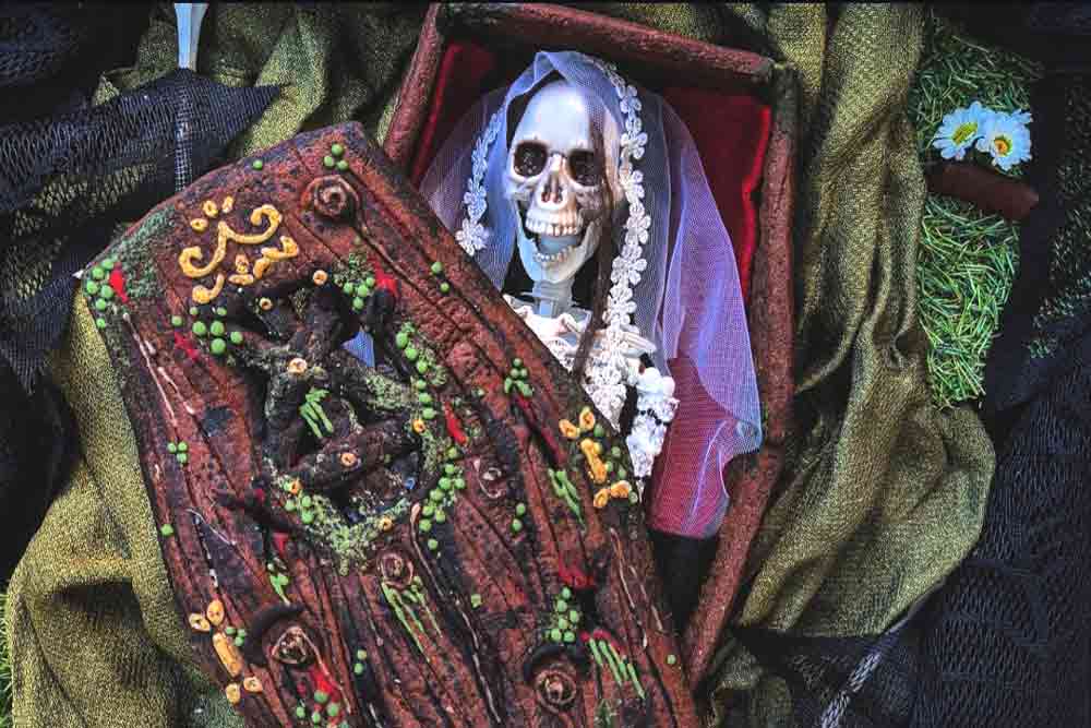 Chocolate Gingerbread Coffin Recipe