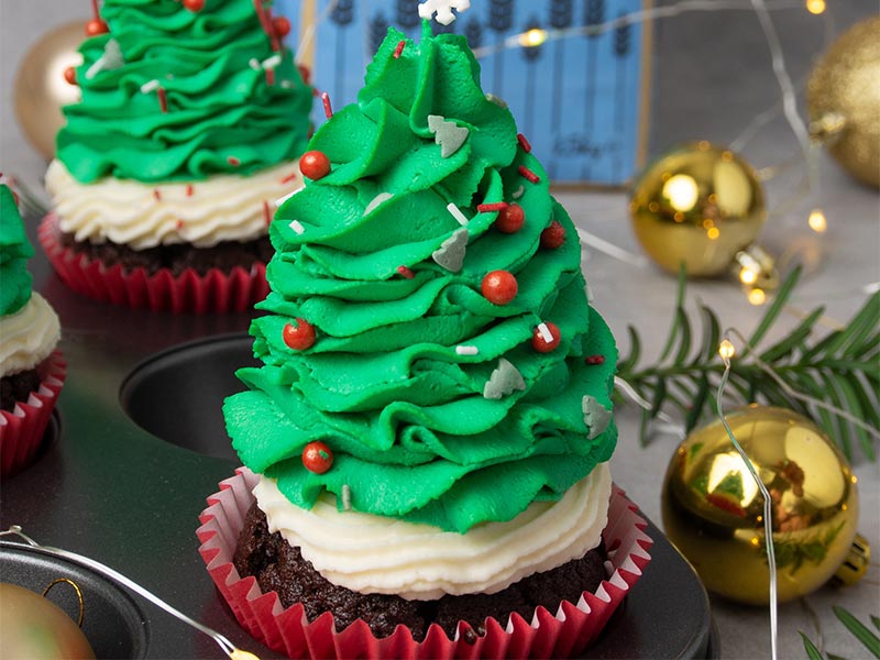 Christmas Tree Cupcake - Matthews Cotswold Flour