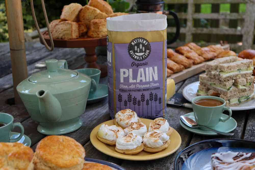 Mini Lemon Meringue Pie Recipe - Cotswold Flour