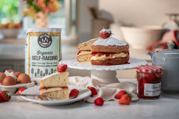 Classic Victoria Sponge (5 Step Sponge) Recipe