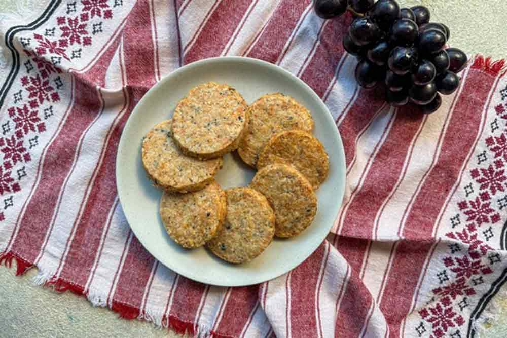 Cheesy Seedy Biscuits Recipe - Cotswold Flour