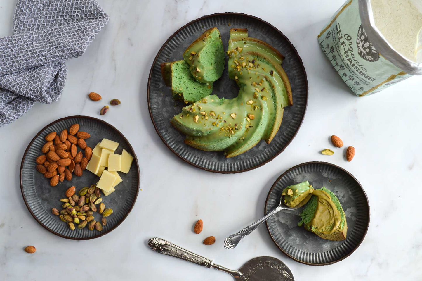 Almond and Pistachio Bundt Cake