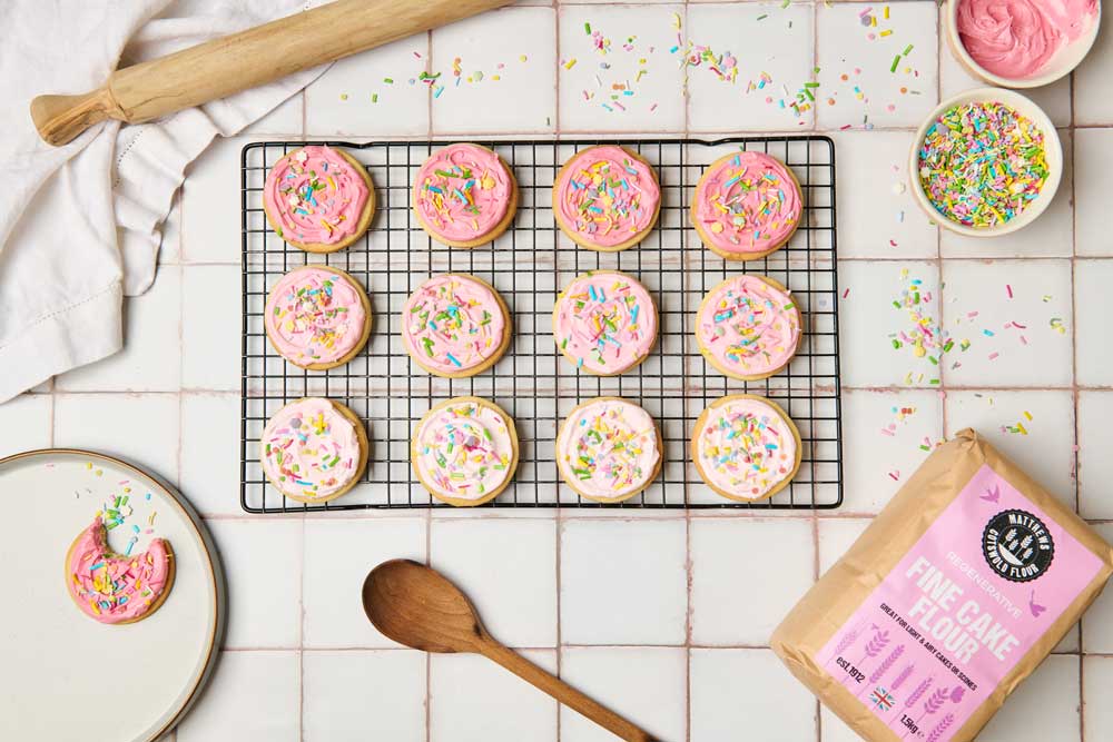 Makes Great Cakes & More