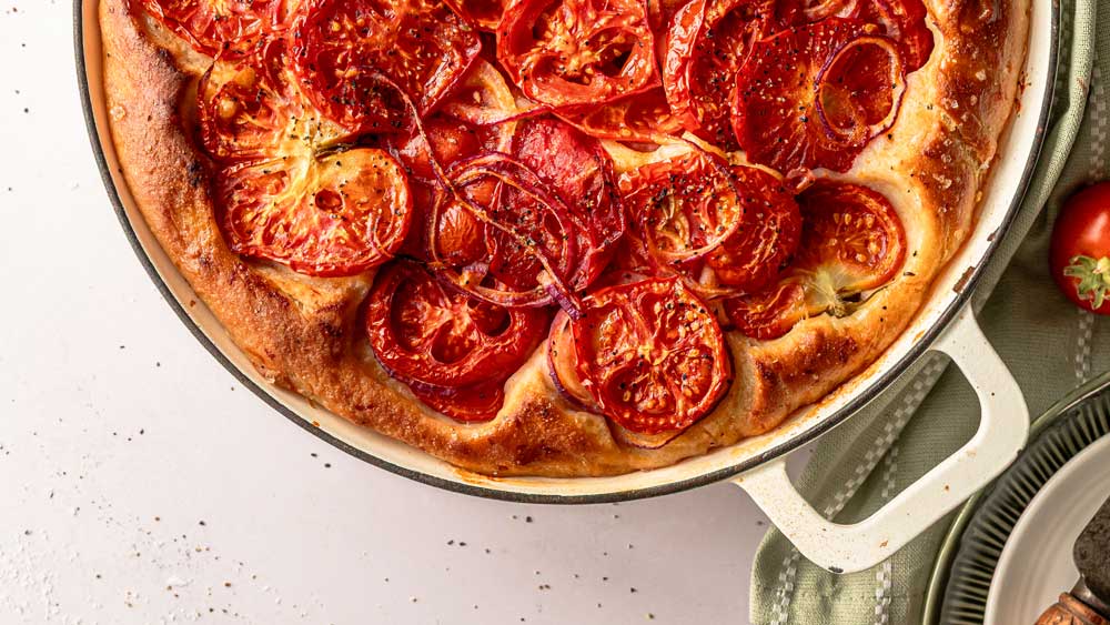 Tomato, Parmesan & Fennel Flatbread Recipe