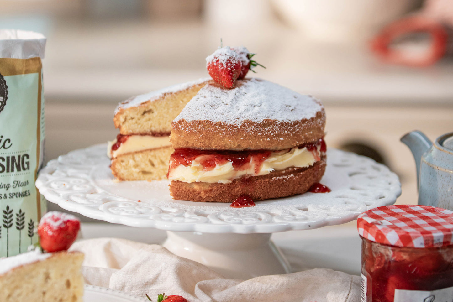 Classic Victoria Sponge (5 Step Sponge) Recipe