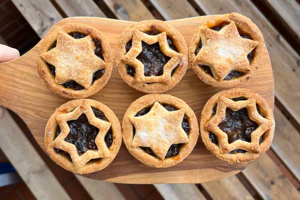 Issy’s Sourdough Discard Mince Pies Recipe